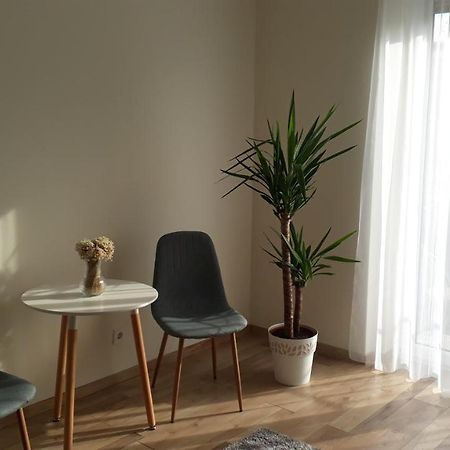 Vilagos, Kellemes Lakas, Jo Koezlekedessel Budapest Exterior foto