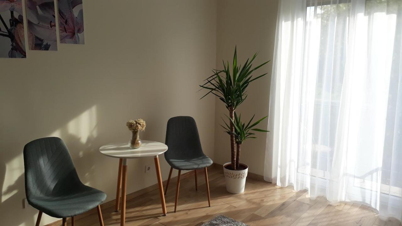 Vilagos, Kellemes Lakas, Jo Koezlekedessel Budapest Exterior foto